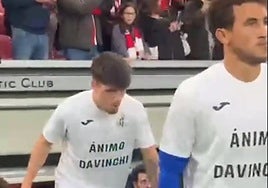 Emocionante homenaje a Davinchi en San Mamés