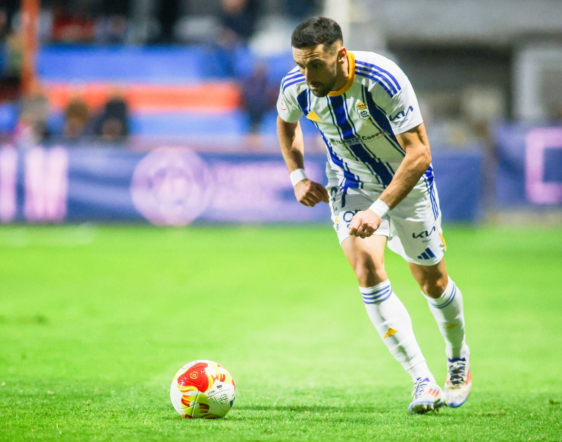 Las imágenes de la derrota del Recreativo ante el Yeclano en La Constitución