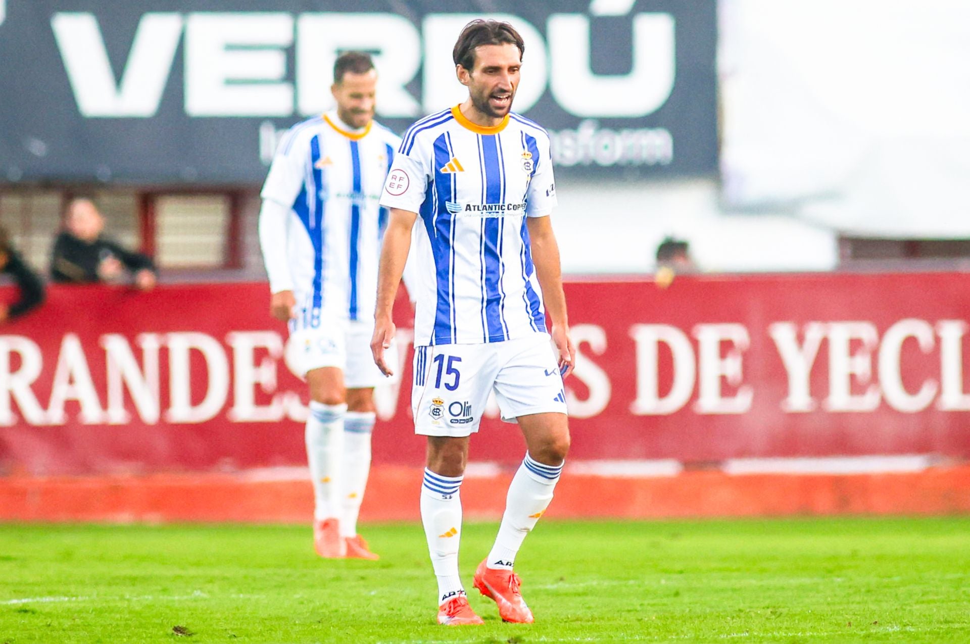 Las imágenes de la derrota del Recreativo ante el Yeclano en La Constitución