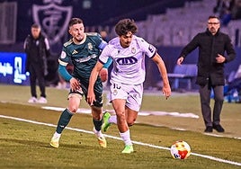 Antonio Domínguez durante la visita liguera del Decano al Real Jaén