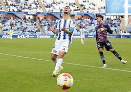 Un momento del partido entre el Recreativo y el Águilas