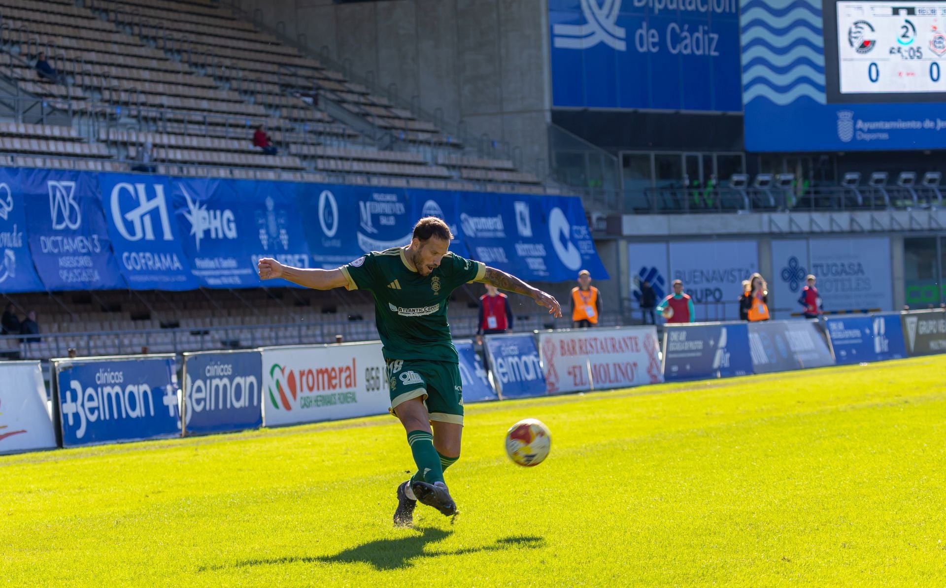Las mejores imágenes del agridulce empate del Recre en Chapín