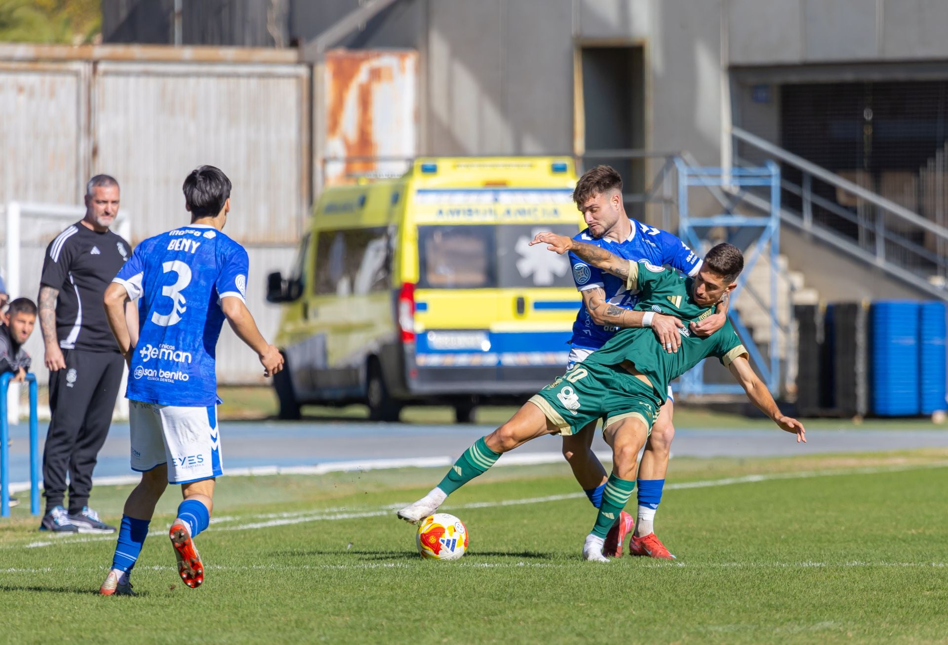 Las mejores imágenes del agridulce empate del Recre en Chapín