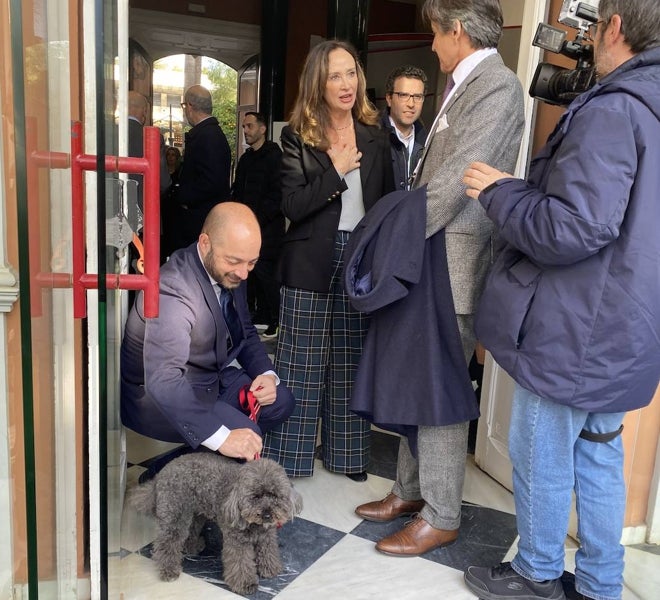 Lady Baltimore, la perrita del cónsul belga, este miércoles en la Casa Colón