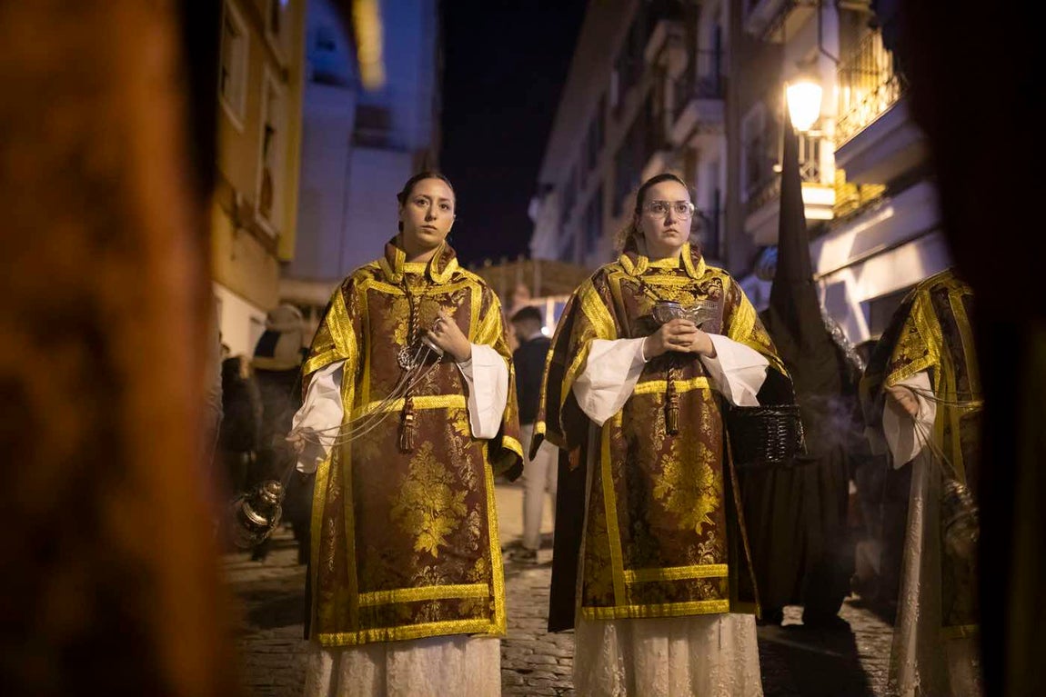 El Lunes Santo de Huelva, en imágenes