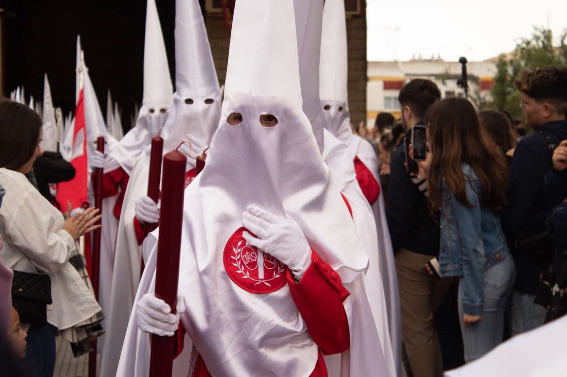 El Lunes Santo de Huelva, en imágenes