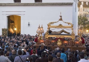 Procesiones y hermandades del Viernes Santo de Huelva 2025