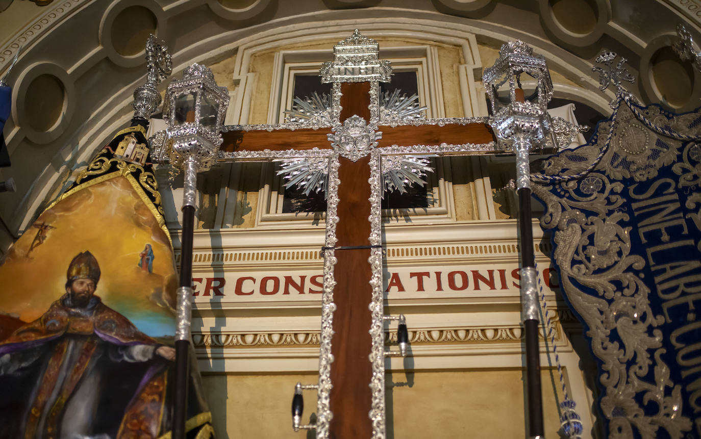 El Jueves Santo de Huelva, en imágenes