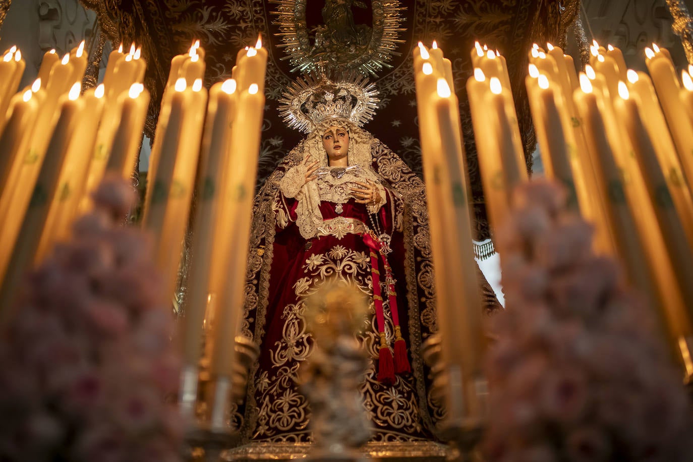 El Jueves Santo de Huelva, en imágenes