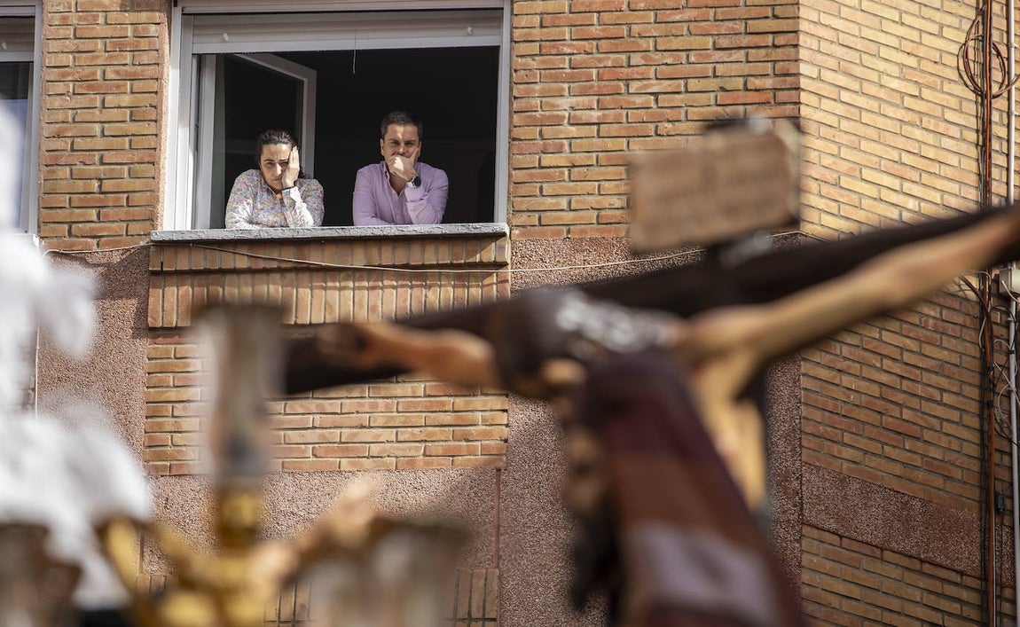El Viernes Santo de Huelva, en imágenes