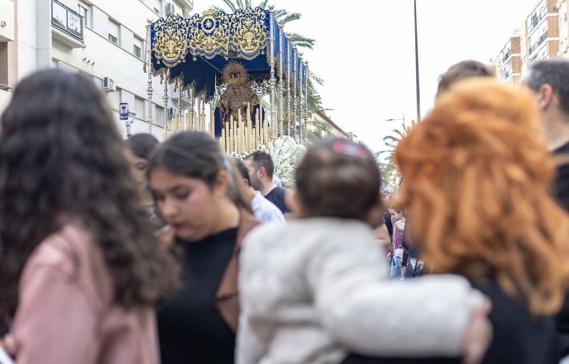Las imágenes de la Virgen de los Dolores por las calles de Huelva