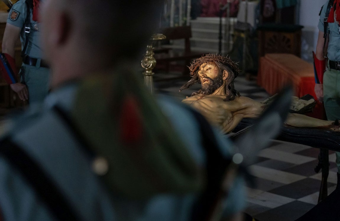 Las imágenes de los cambios de guardia de los legionarios en la Concepción