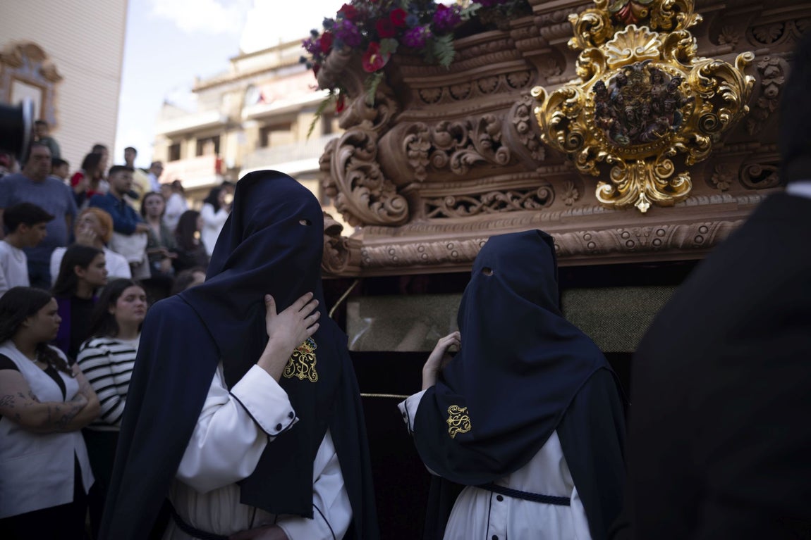 Las imágenes que ha dejado el Domingo de Ramos en Huelva