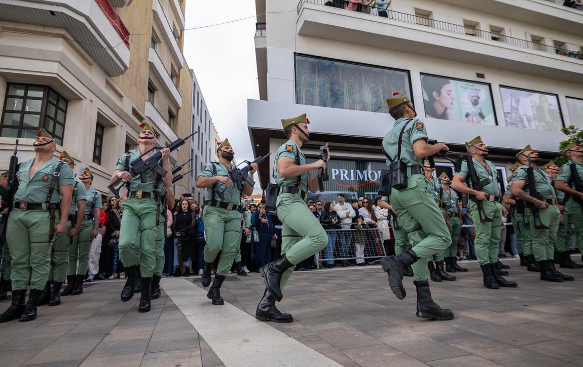 Las imágenes del Sábado de Pasión de la Semana Santa de Huelva 2025