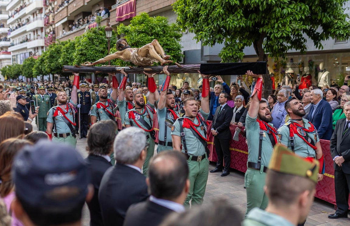 Las imágenes del Sábado de Pasión de la Semana Santa de Huelva 2025