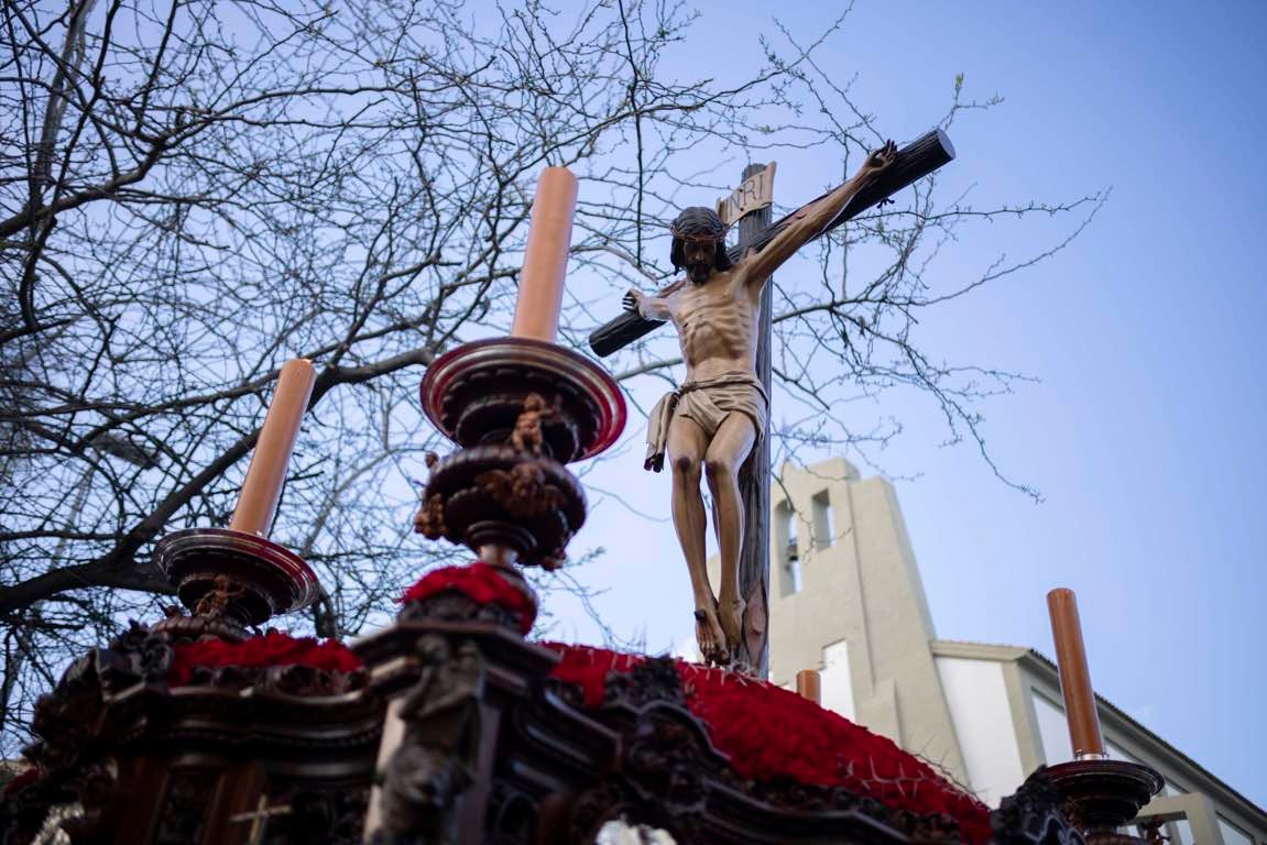 El Martes Santo de Huelva, en imágenes