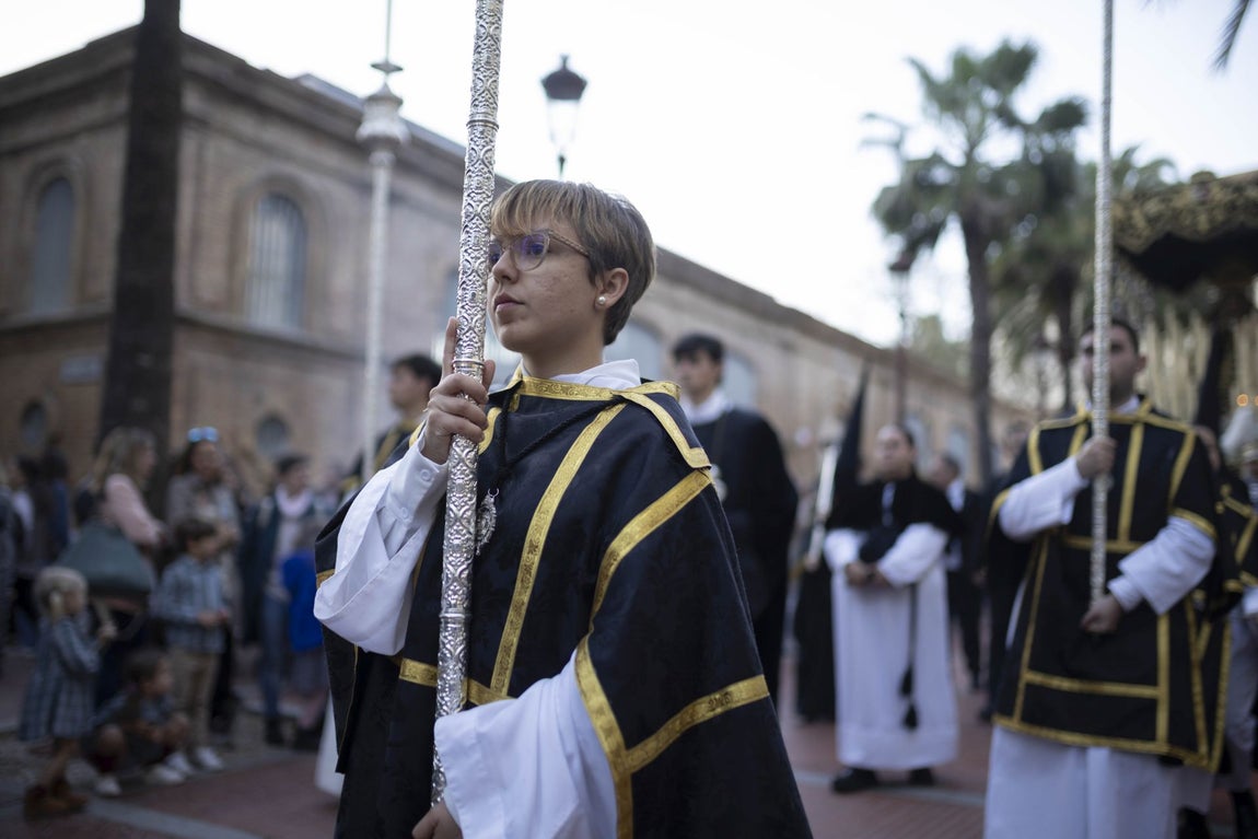 Viernes Santo: El cortejo fúnebre del Santo Entierro