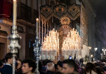 Enfado en la Esperanza de Huelva porque los nuevos candelabros del palio no estarán para la procesión: «Nos han dado falsas expectativas»