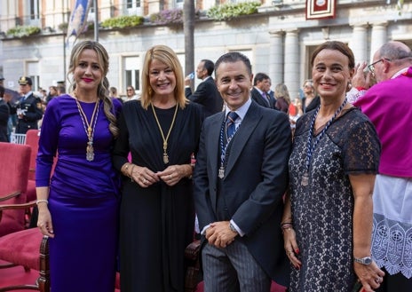 Imagen secundaria 1 - Pilar Miranda: «Huelva ha estado a la altura con una procesión Magna Mariana inolvidable»