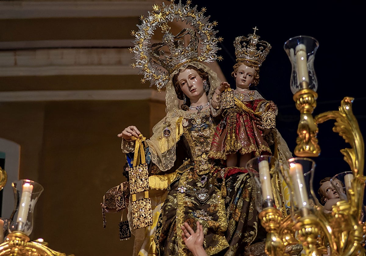 Virgen del Carmen de la Parroquia de la Concepción