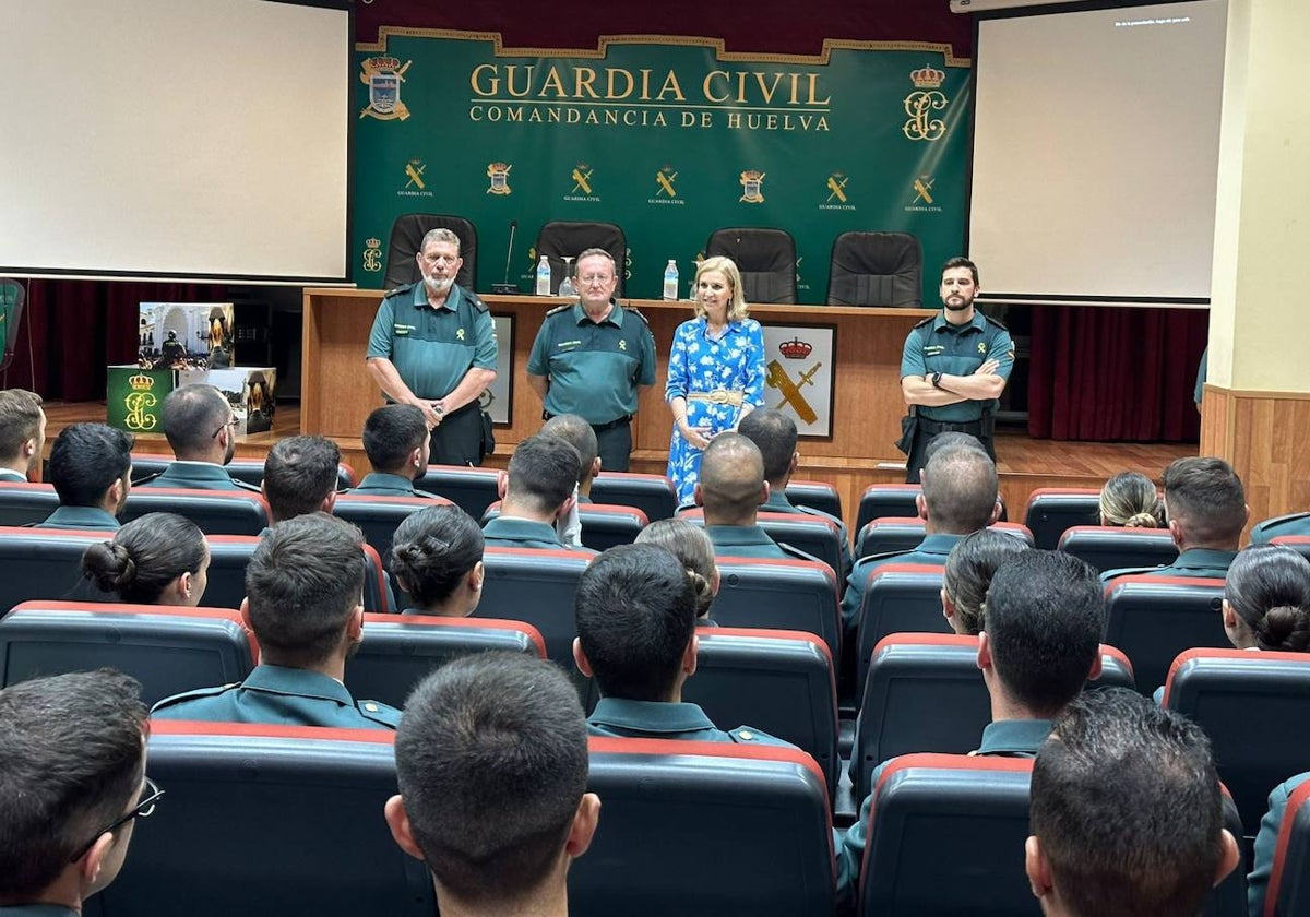 La presentación de los 56 guardias civiles en prácticas para Huelva