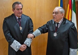Antonio Bernal toma el relevo a Fernando Vergel como nuevo decano del Colegio de Abogados de Huelva