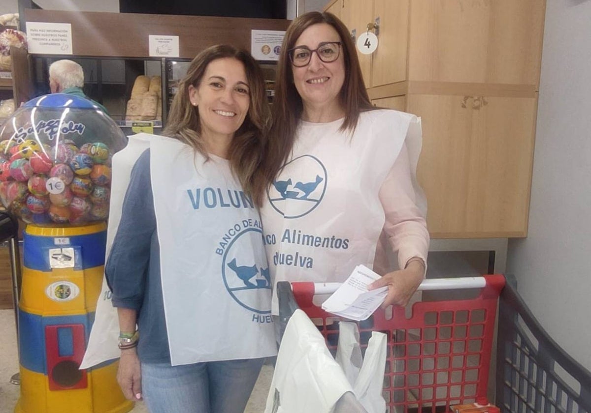 Voluntarias del Banco de Alimentos de Huelva en la recogida de primavera