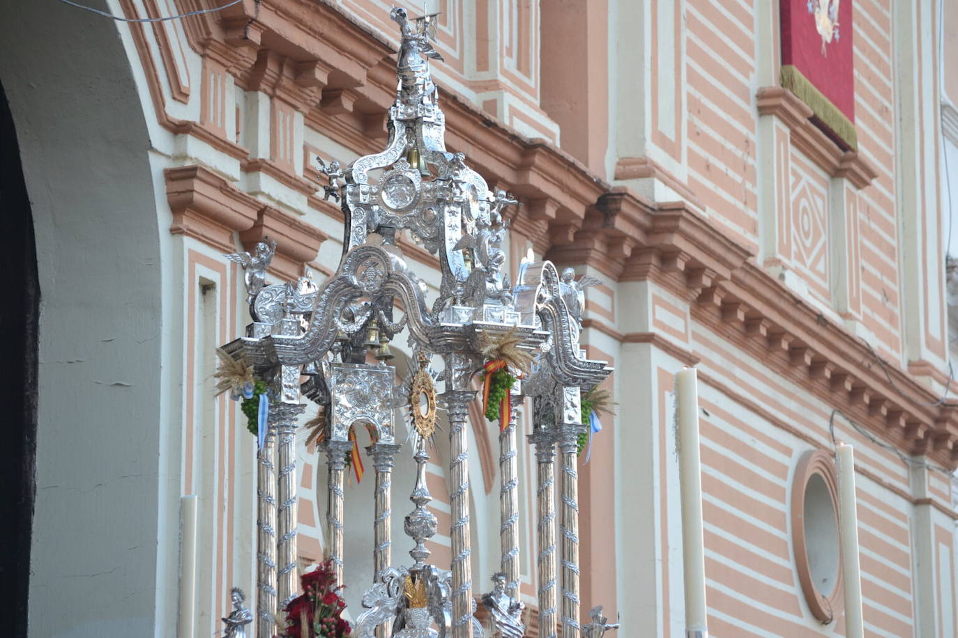Las imágenes de Huelva vestida de fe y devoción en la celebración del Corpus Christi