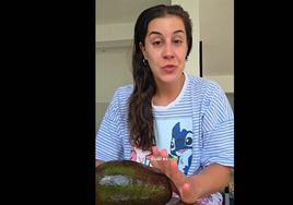 Carolina Marín va a la República Dominicana y se queda alucinada al ver esto: «Más grande que mi mano»