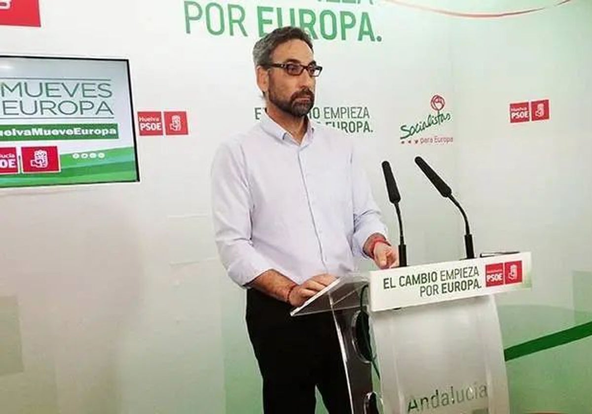Antonio Rodríguez Castillo formó parte de la Ejecutiva Provincial del PSOE entre los años 2008 y 2012