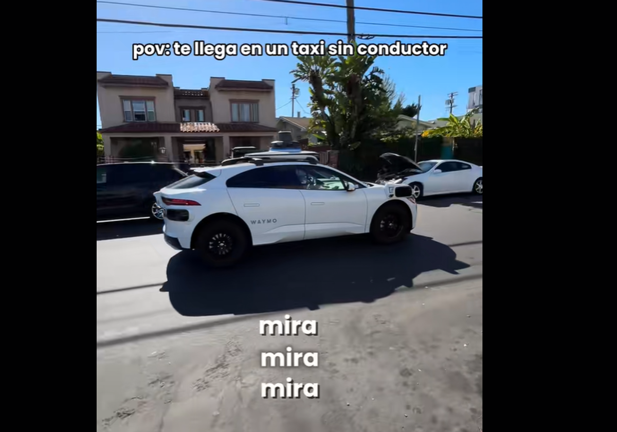 Captura de pantalla del vídeo del usuario de Tik Tok @carloscruzrzz