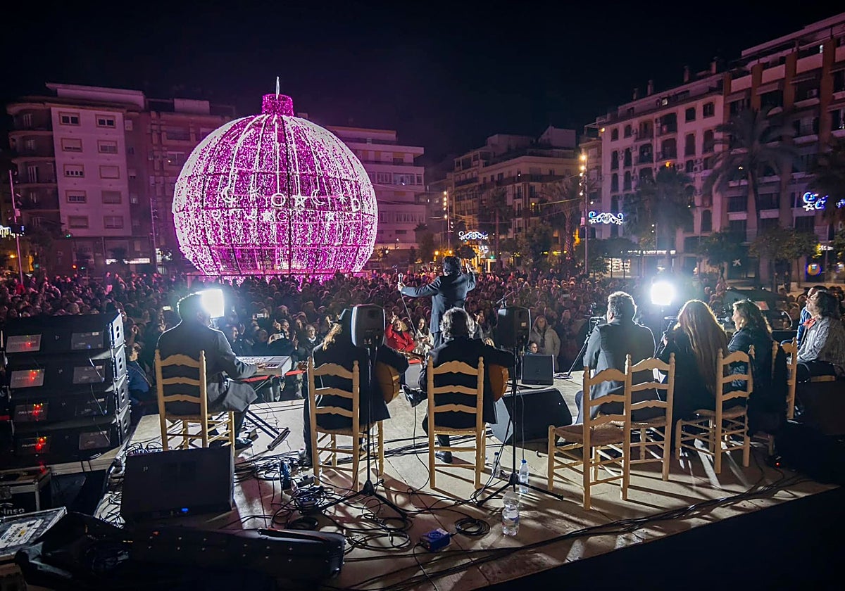Una de las zambombas que acogió la pasada Navidad Huelva capital en la Plaza de la Merced