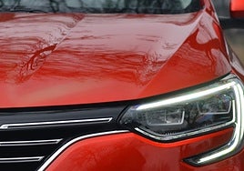 Este descuido tan frecuente entre los conductores te puede costar 200 euros según la DGT