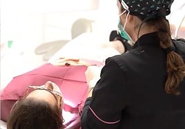 Nieves Nieto, odontóloga, aclara por qué no todo el mundo debe quitarse las muelas de juicio: «Te están engañando»