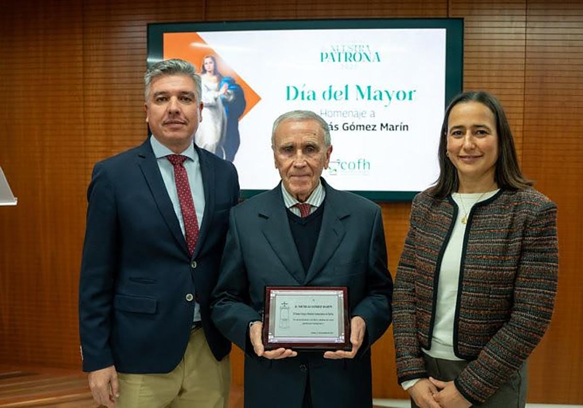 Nicolás Gómez Marín durante el homenaje