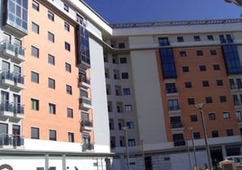 Incendio en Huelva: Tres heridos al arder el gastrobar Blend de Pescadería