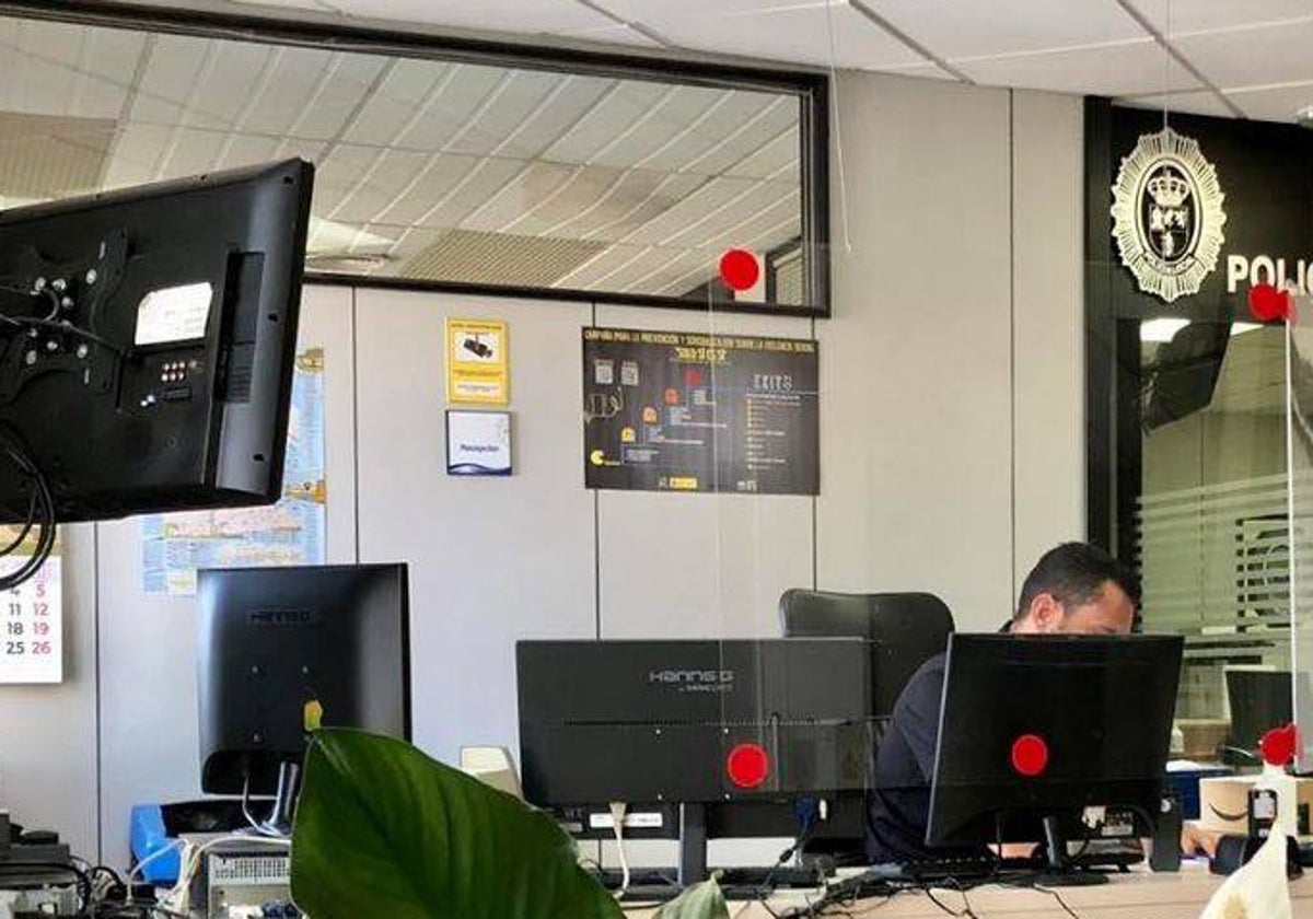 Un agente de la Policía Local de Lepe