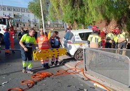Dados de alta cuatro de los seis heridos en el accidente del Barrio Obrero en el que se vio implicado un coche de la Policía Local