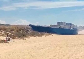 Un detenido tras encallar una narcolancha en Punta Umbría durante una persecución de la Guardia Civil