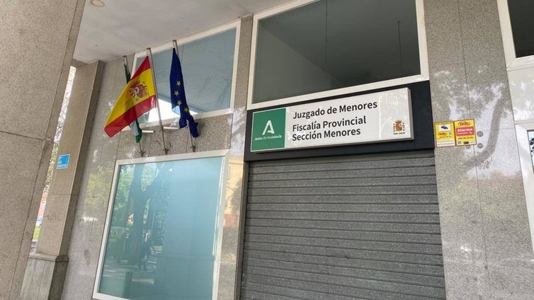Juristas dudan que se pueda condenar por la vía penal al menor que 'desnudó' virtualmente a varias compañeras de instituto en Ayamonte