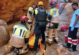 Complicado rescate en la Gruta de las Maravillas de Aracena