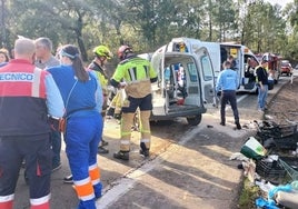 Cinco heridos, entre ellos dos menores, en un accidente en Aracena
