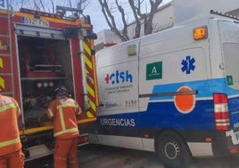 Muere tras salirse de la vía y volcar con su vehículo dentro de un parque infantil en Ayamonte
