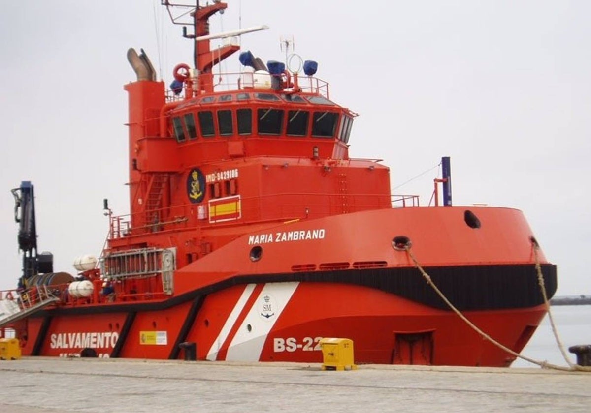 El buque María Zambrano está participando en las labores de búsqueda del pescador de Huelva desaparecido