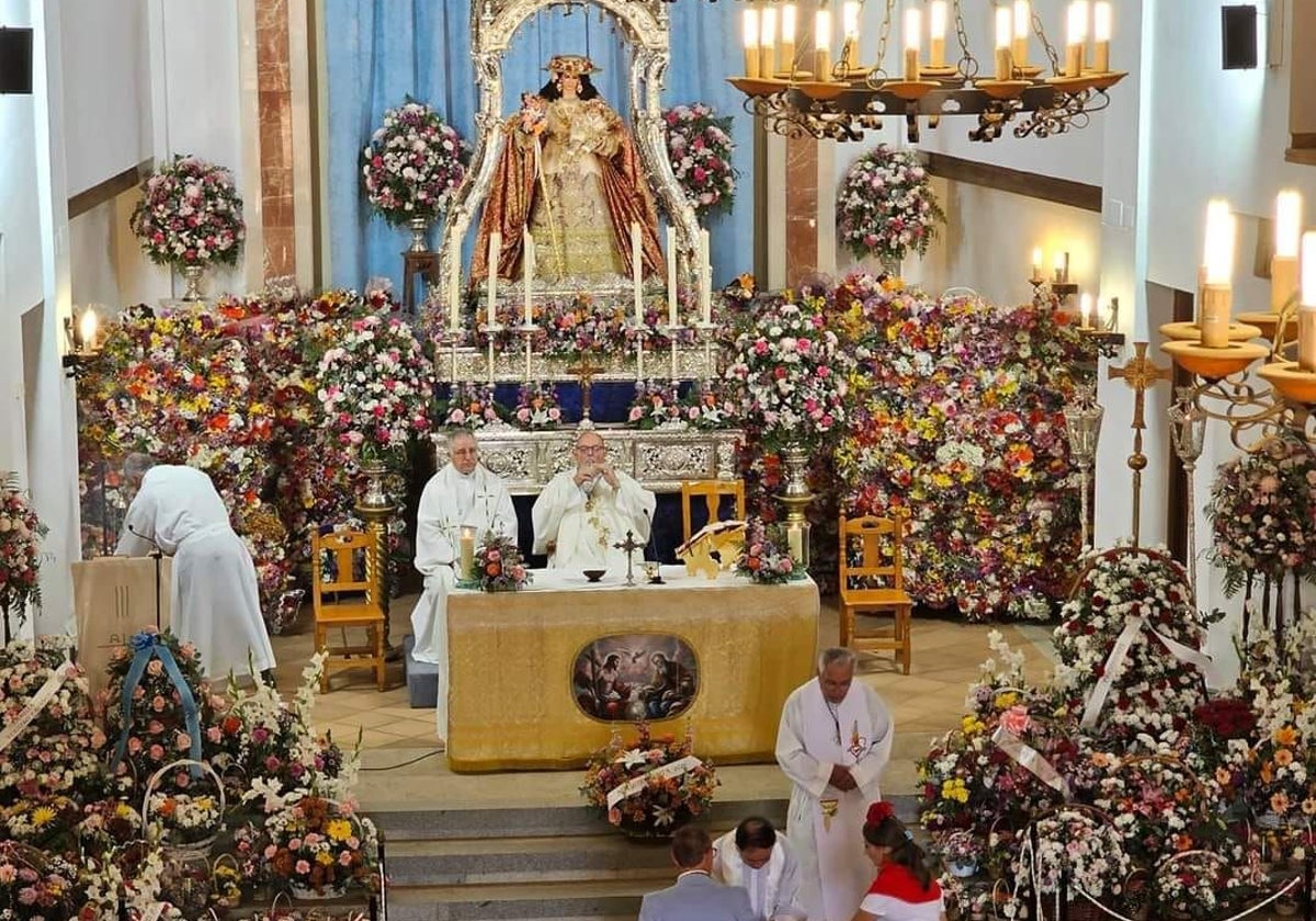 Interior de la ermita de la patrona Aljaraque