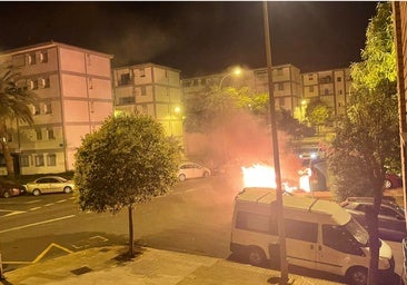 Los vecinos no ganan para sustos: nuevo incendio de contenedor en el barrio de Verdeluz en Huelva