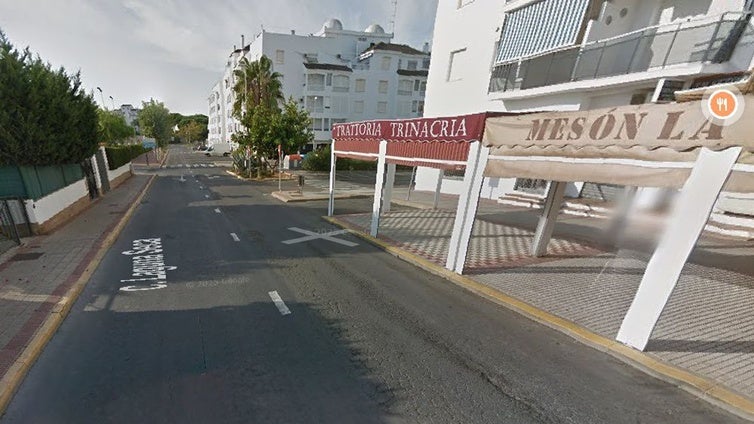 Trasladada al hospital tras ser atropellada en El Portil, frente al restaurante La Tablita