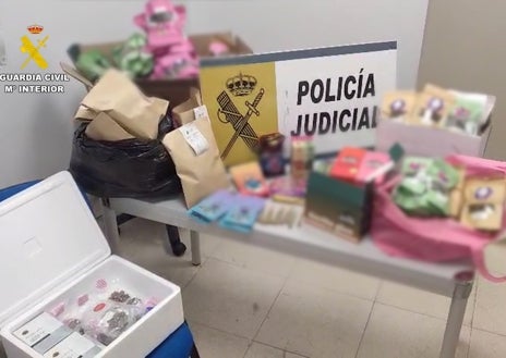 Imagen secundaria 1 - Dos detenidos y otros dos investigados en Valverde y Riotinto por tráfico de drogas en locales &#039;grow shop&#039;