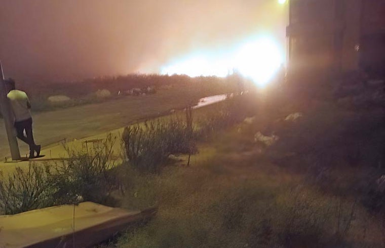 Un momento del incendio
