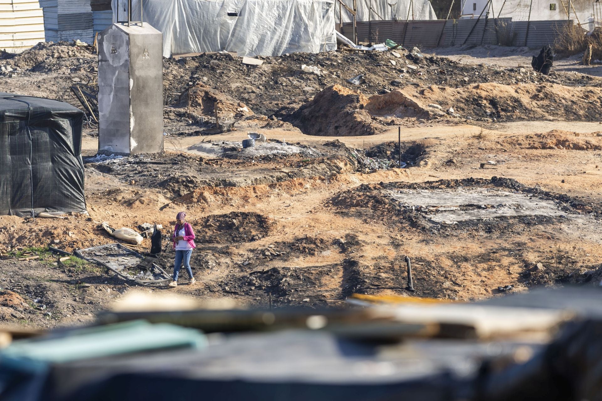 Así ha quedado el asentamiento chabolista de Palos tras el nuevo incendio